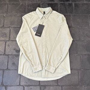 Lululemon Men’s Commission Long Sleeve Shirt *Wash Light Green Size Small NWT